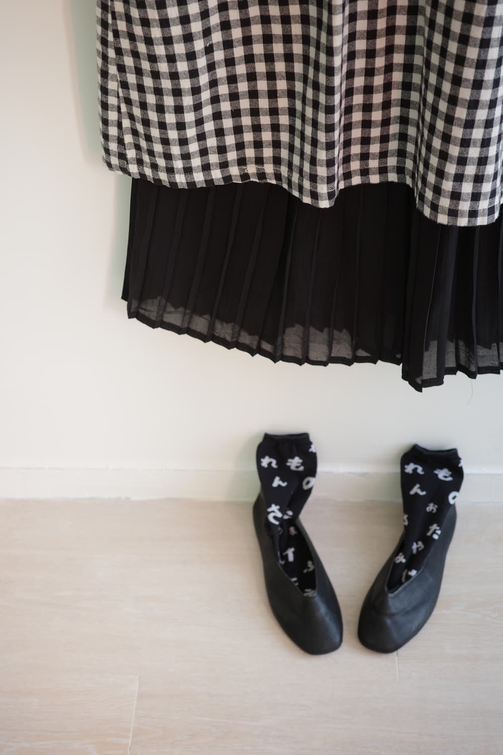 COMME CA ISM
• 블랙 주름 스커트 상품이미지1