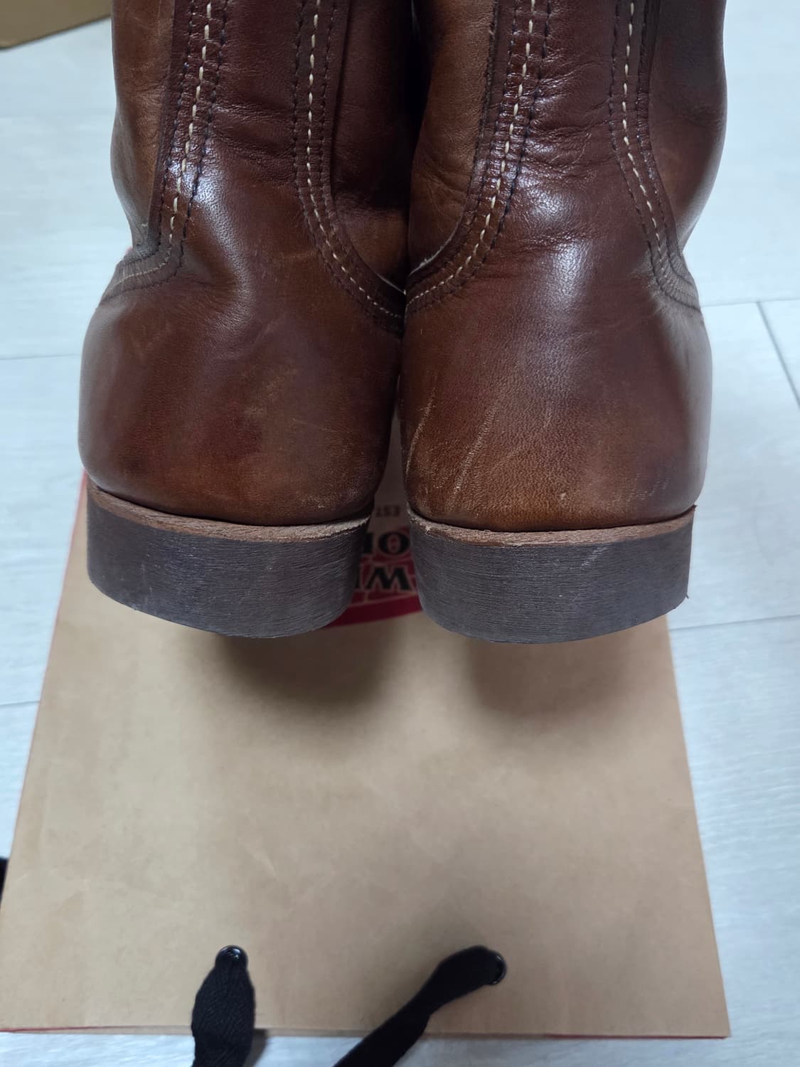 레드윙 8111 9.5D 275사이즈 상품이미지2