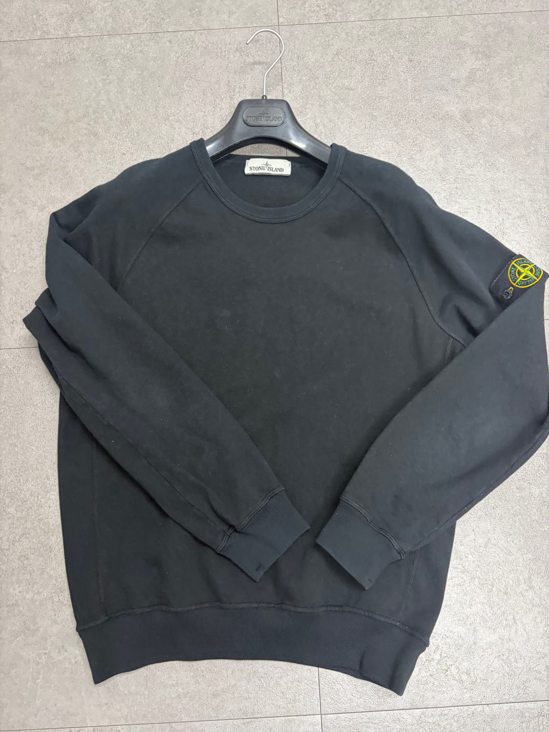 스톤아일랜드 맨투맨 L 상품이미지1