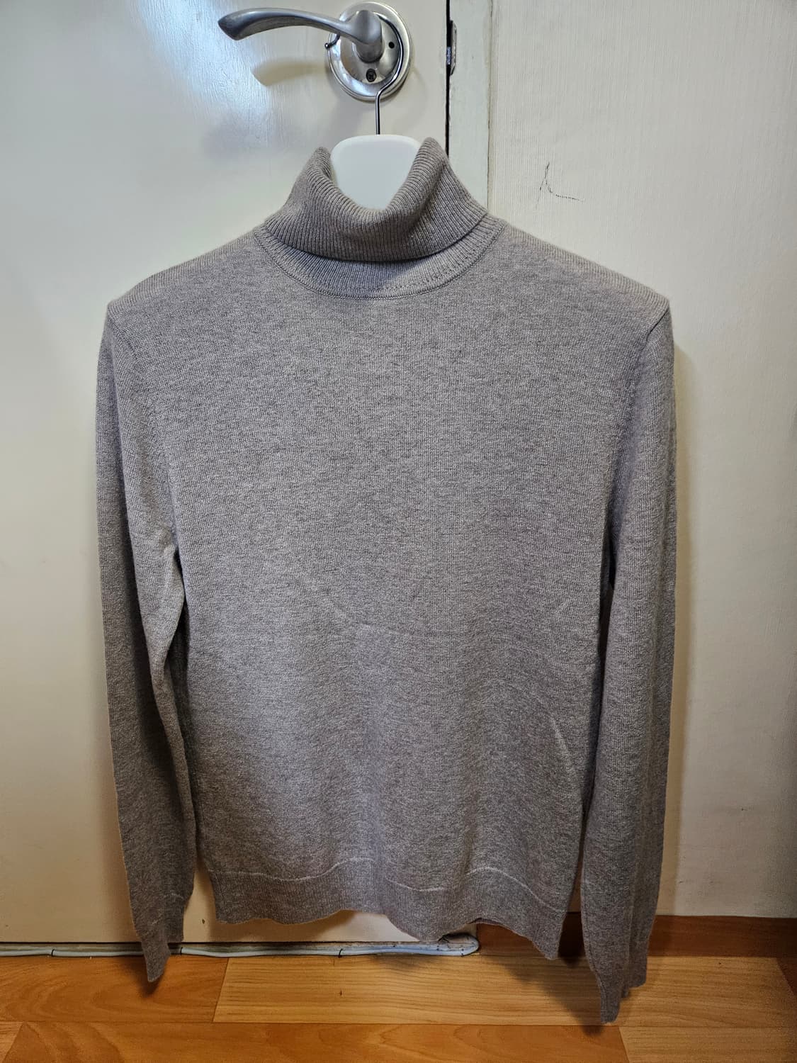 95 M) 퓨어캐시미어NYC 100% 캐시미어 터틀넥 폴라티 상품이미지1