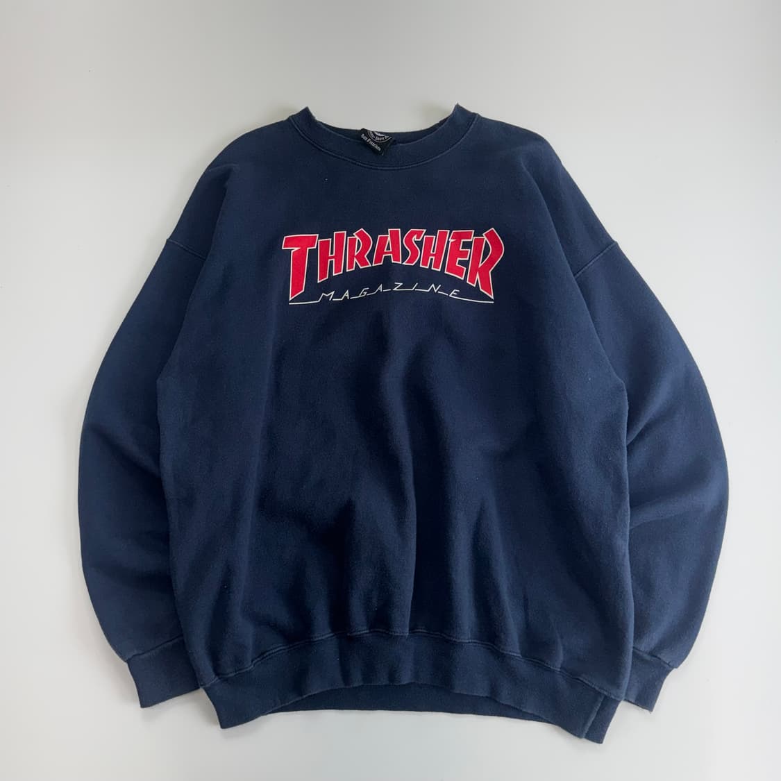 Thrasher 트레저 스펠아웃 로고 네이비 맨투맨 상품이미지3
