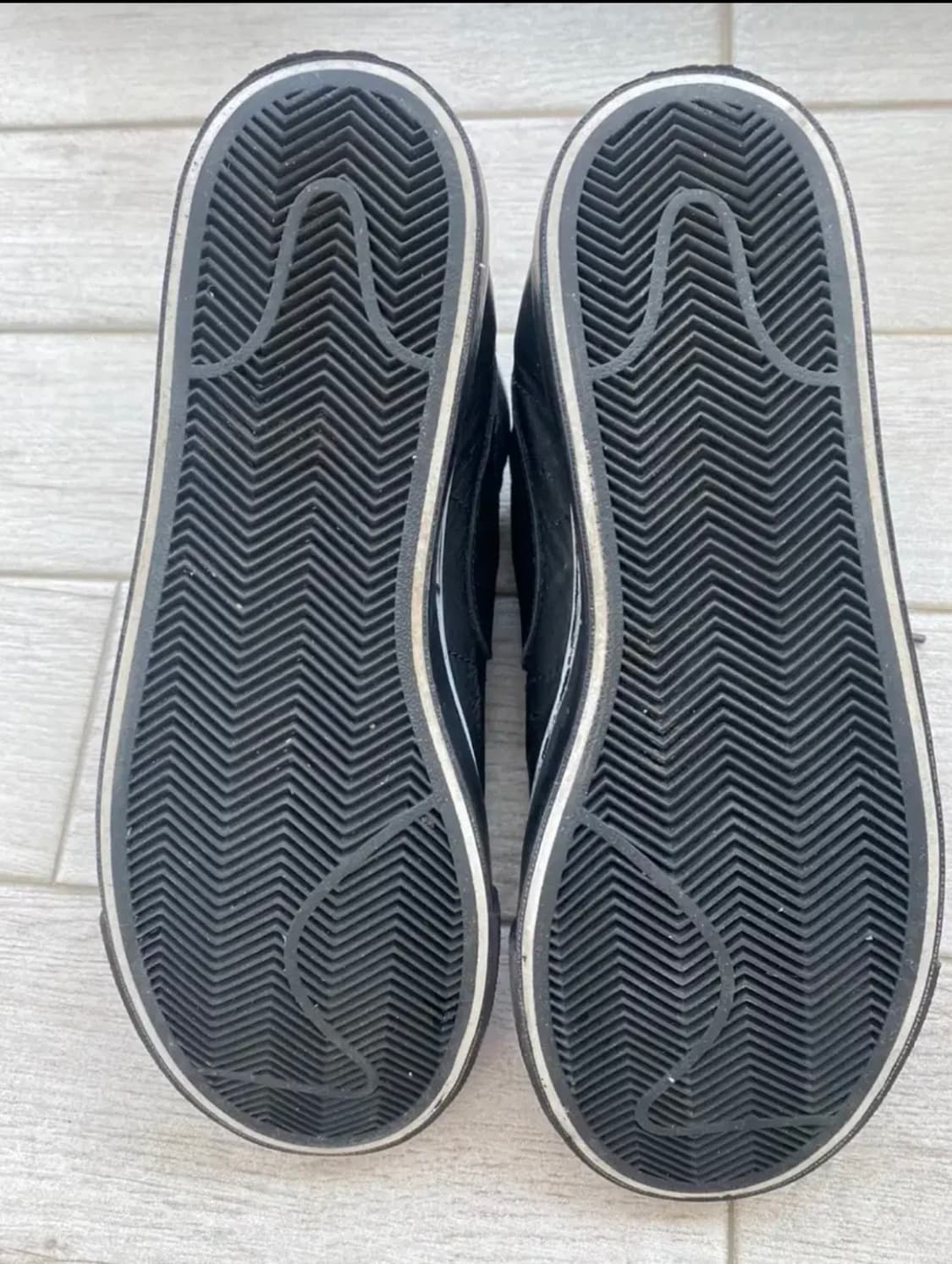 CDG 꼼데가르송 나이키 블레이저 스니커즈 상품이미지6