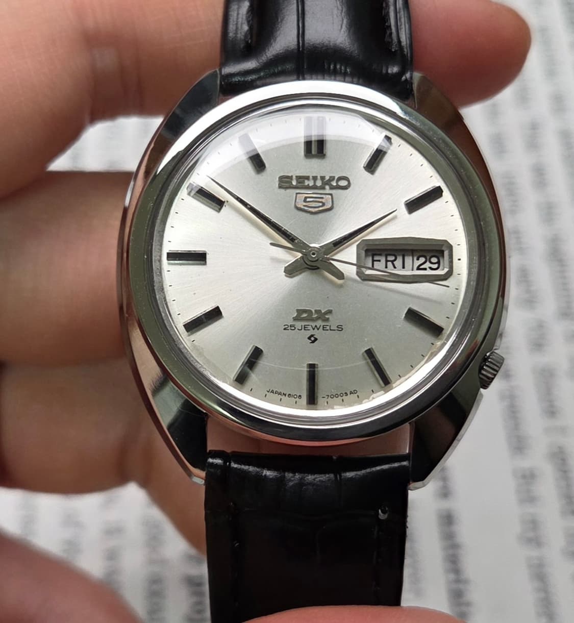빈티지 세이코 DX 실버다이얼 칼침핸즈 데이데이트 6106 오토매틱  상품이미지2