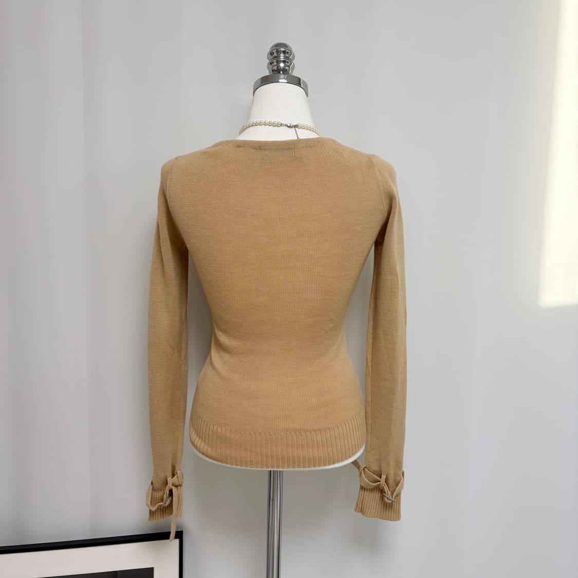 버버리 블루라벨 브이넥 니트 베이지 상품이미지5