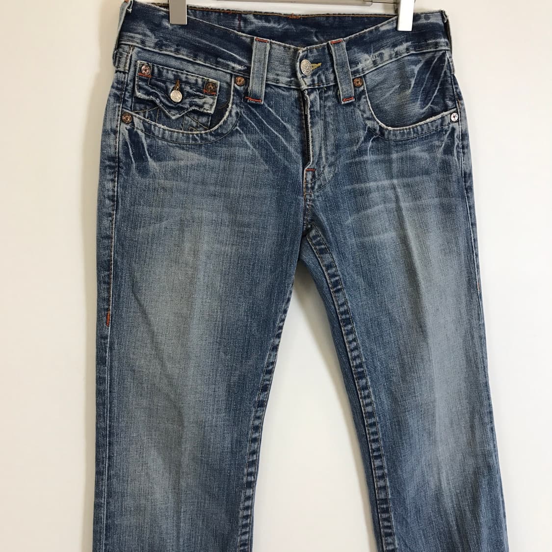 트루릴리전 빌리 백자수패치 부츠컷 청바지 [31인치] 상품이미지2