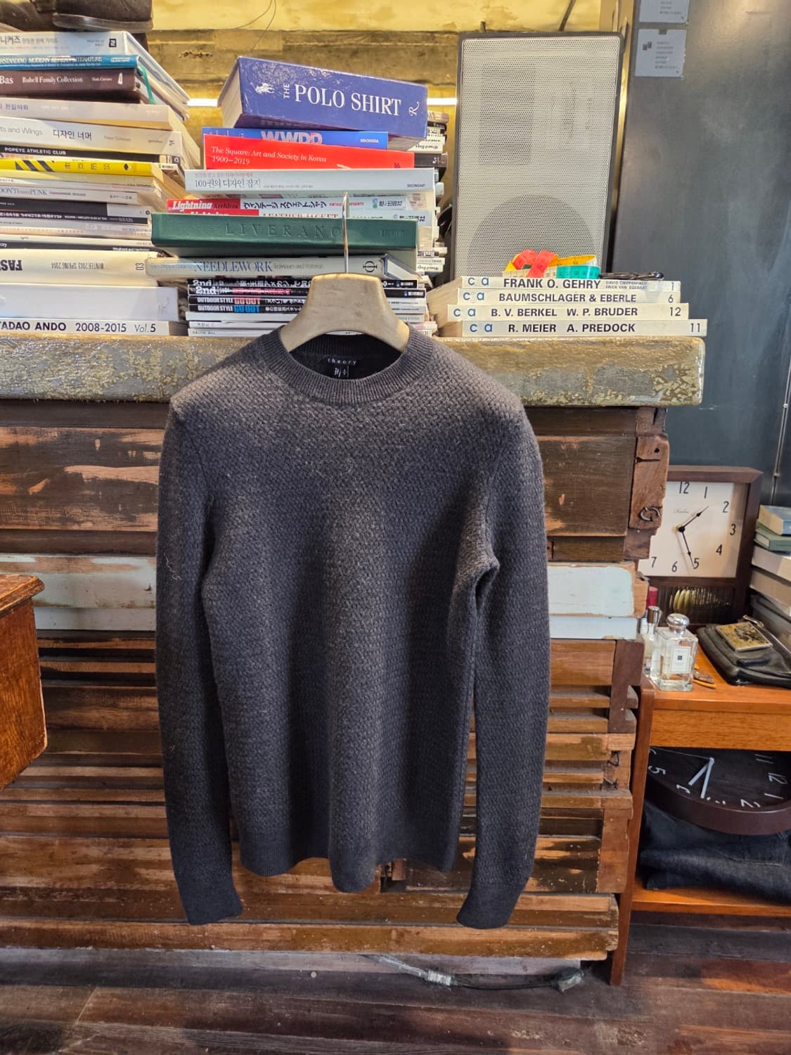 띠어리 니트 상품이미지1