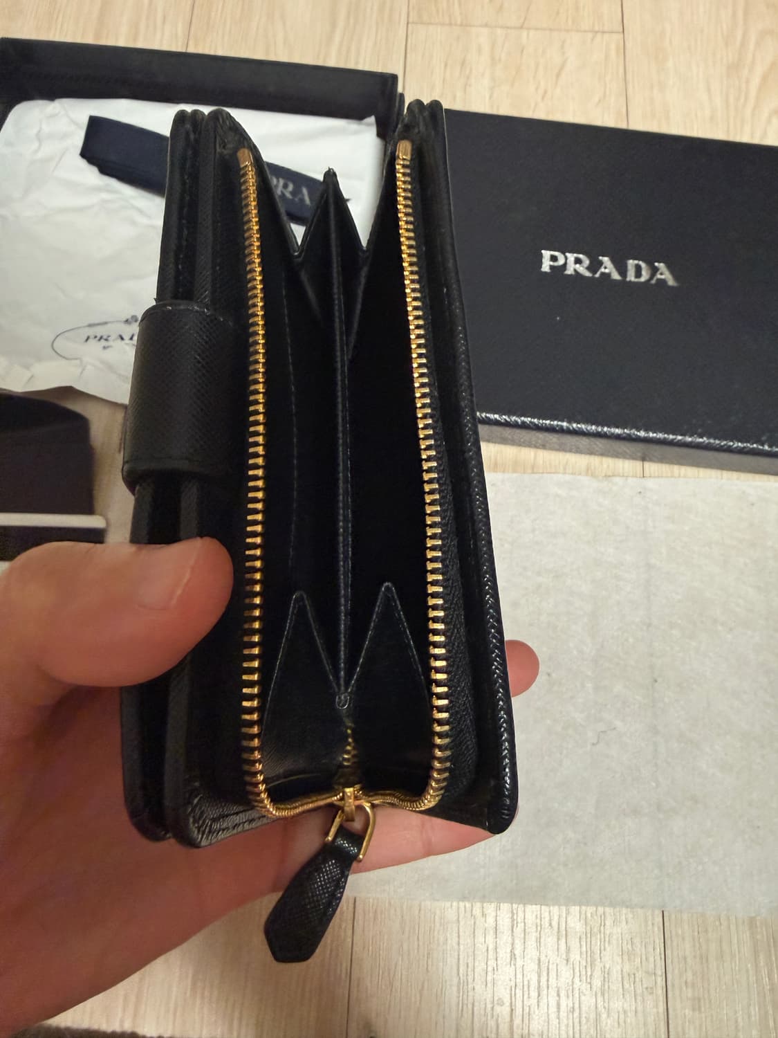 정품 풀구성 프라다 사피아노 중지갑 블랙 상품이미지6