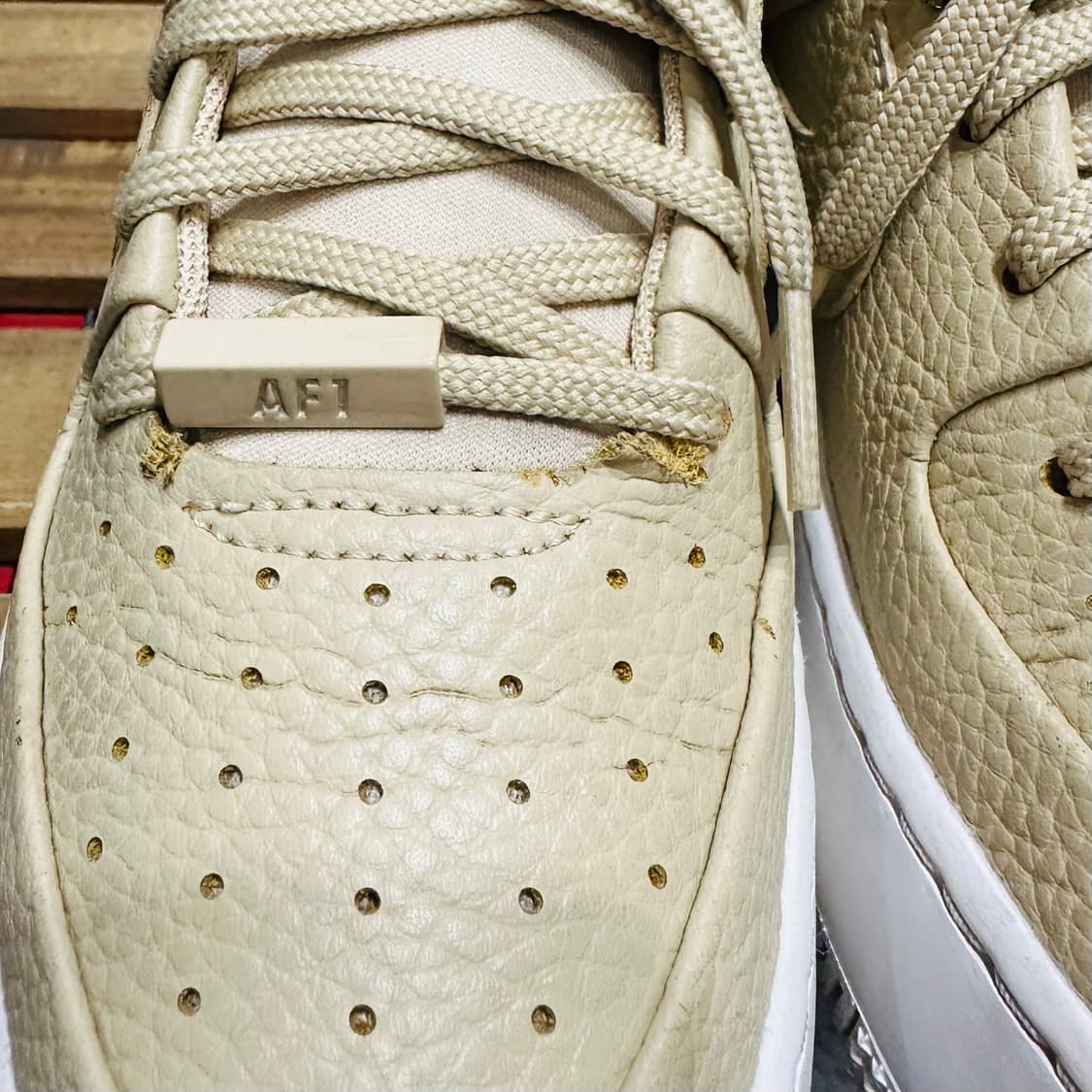 235) 나이키 운동화 여성 여자 신발 에어 포스 1 세이지 로우 데저트 상품이미지3