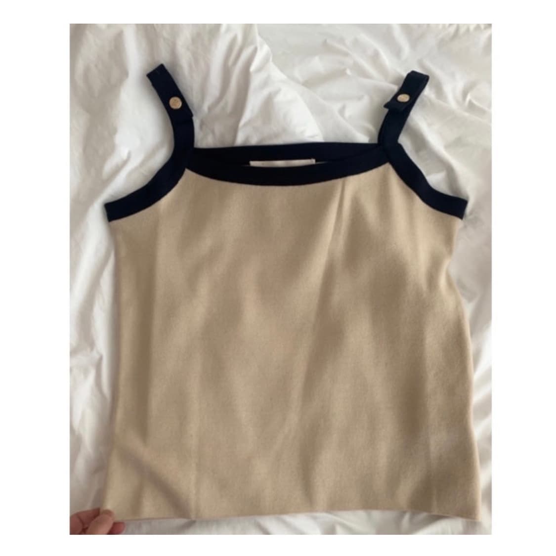 MONE 모네마켓 리본빛 캐롤린 니트 슬리브리스 (새상품, 택O) 상품이미지3