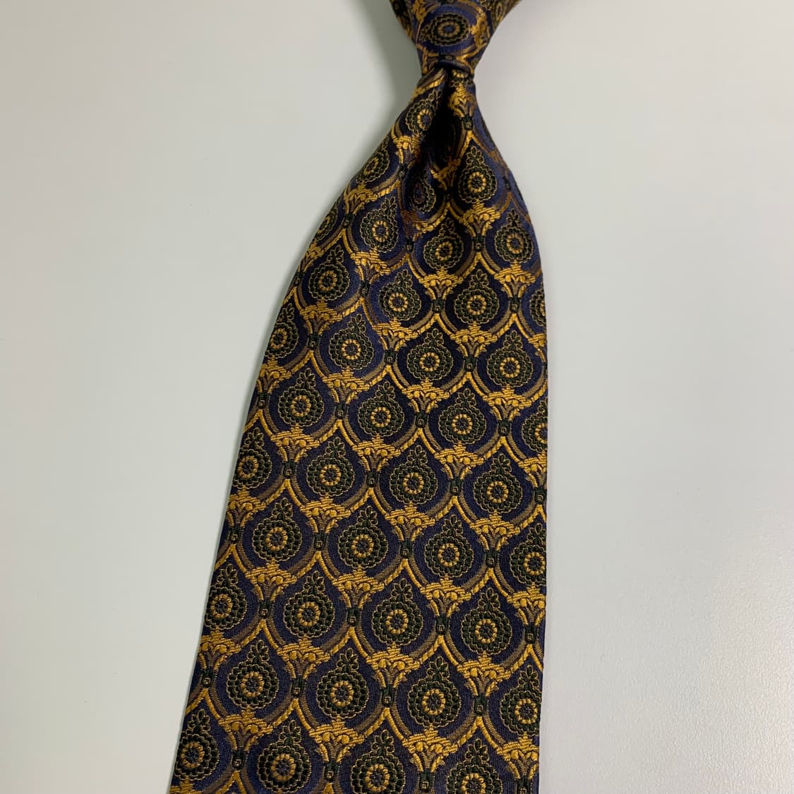 돌체앤가바나 명품넥타이 기하학적패턴 클래식 최상급 A+등급 9.2cm 상품이미지9