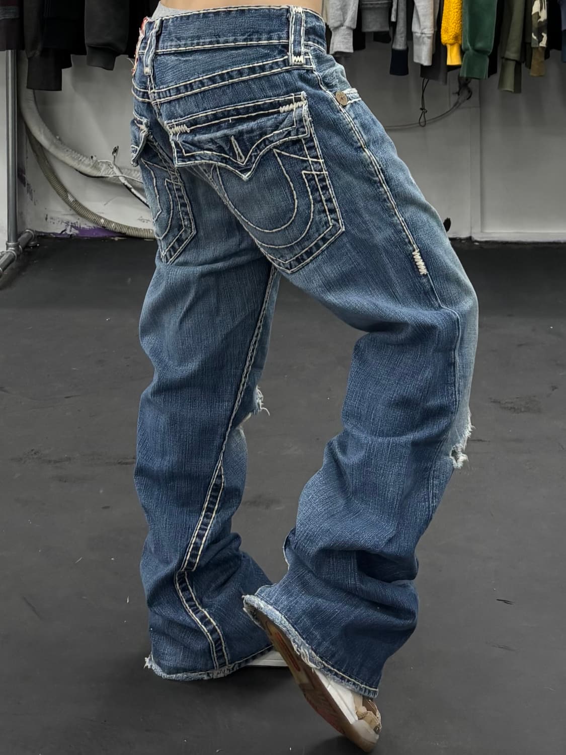 트루릴리전 조이 슈퍼티 데님팬츠 상품이미지3