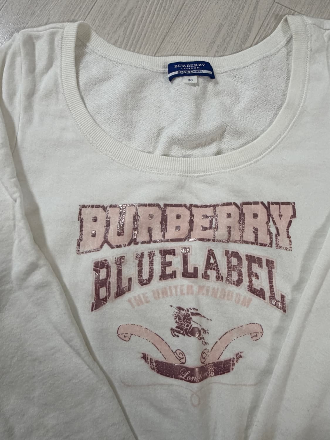 유일매물! 빈티지 버버리 블루라벨 맨투맨 상품이미지1