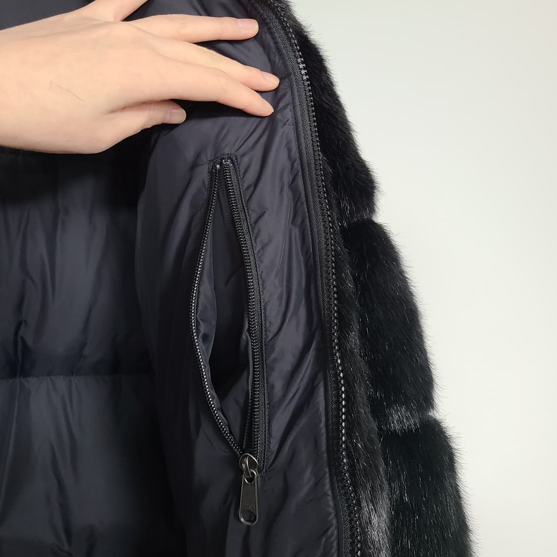 슈프림 x 노스페이스 남성 포우 퍼 눕시 자켓 블랙 XL 상품이미지7