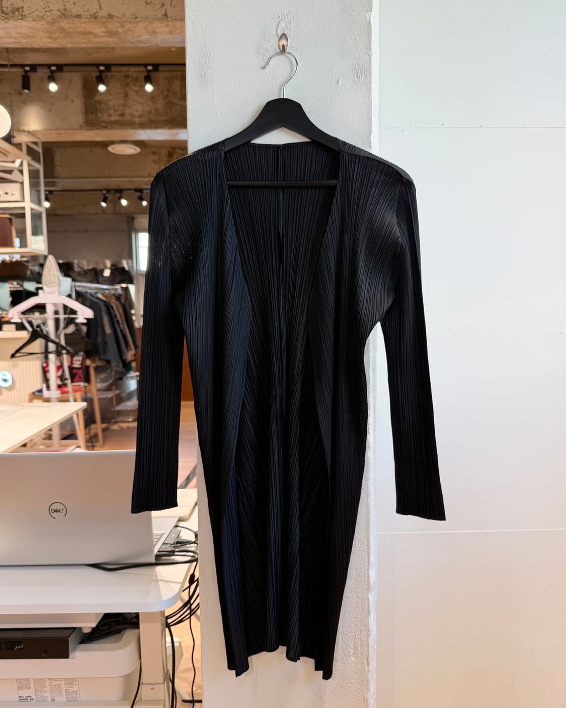 플리츠플리즈 블랙 링컬 오픈 자켓 상품이미지2