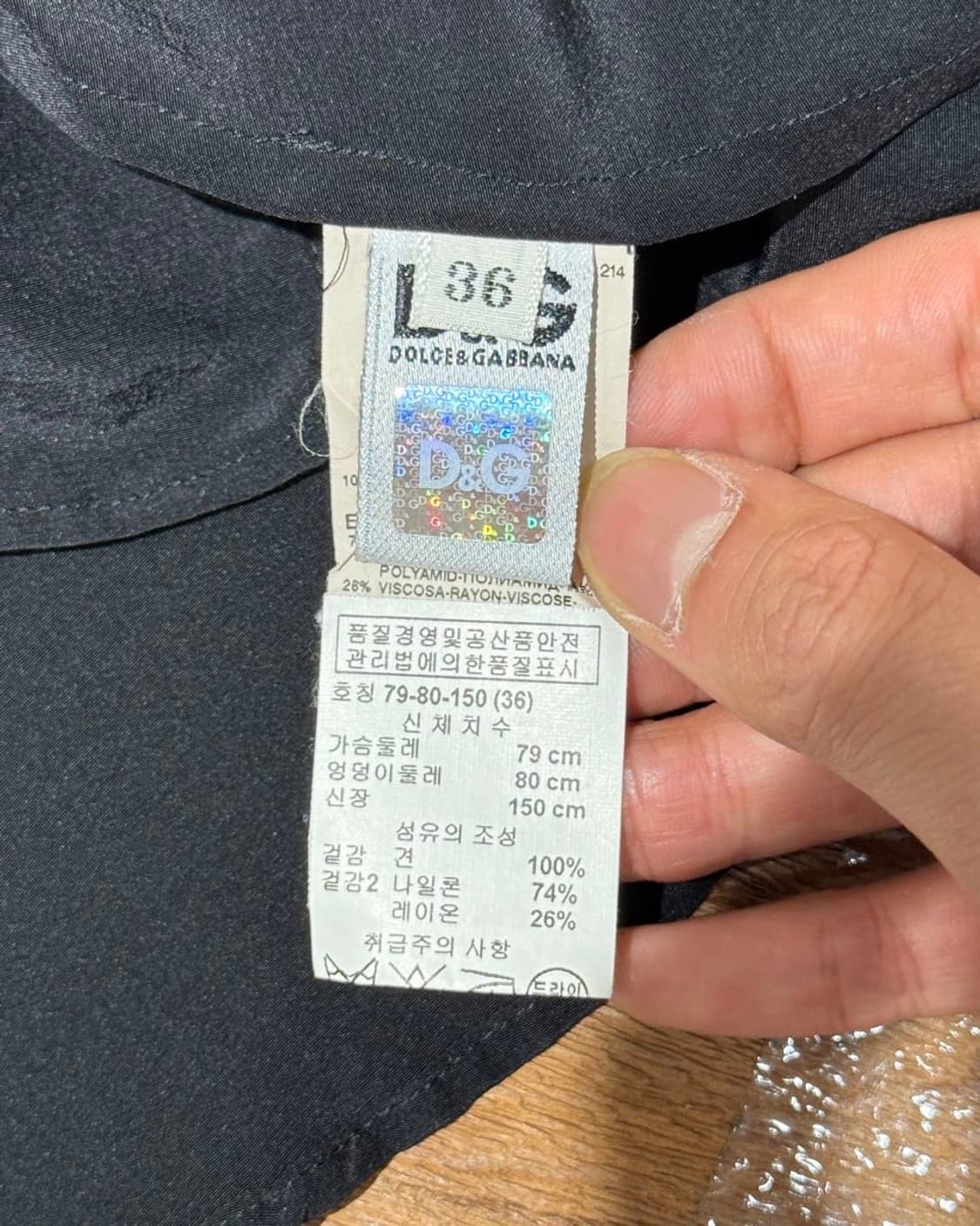 돌체 앤 가바나 블랙 시스루 반팔 블라우스 상품이미지8