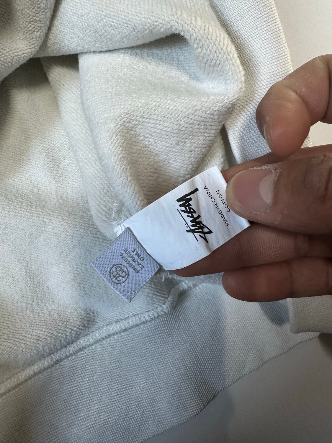 스투시 화이트 핑크 로고 후드티 상품이미지3