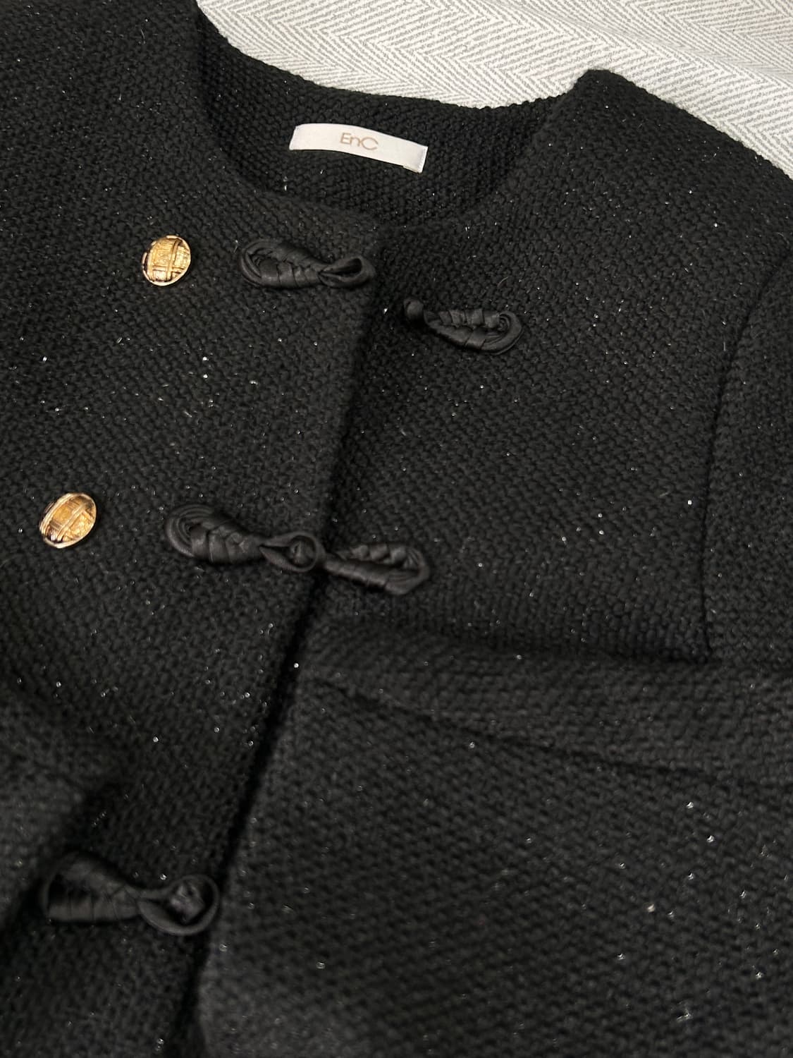 EnC 블랙 트위드 금장 버튼 자켓 F 상품이미지9