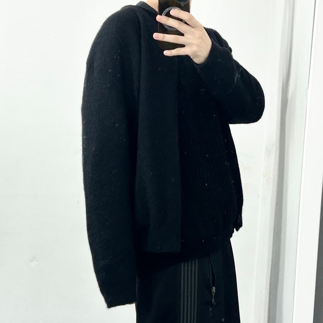 솔리드옴므 22FW 모헤어 가디건 상품이미지4