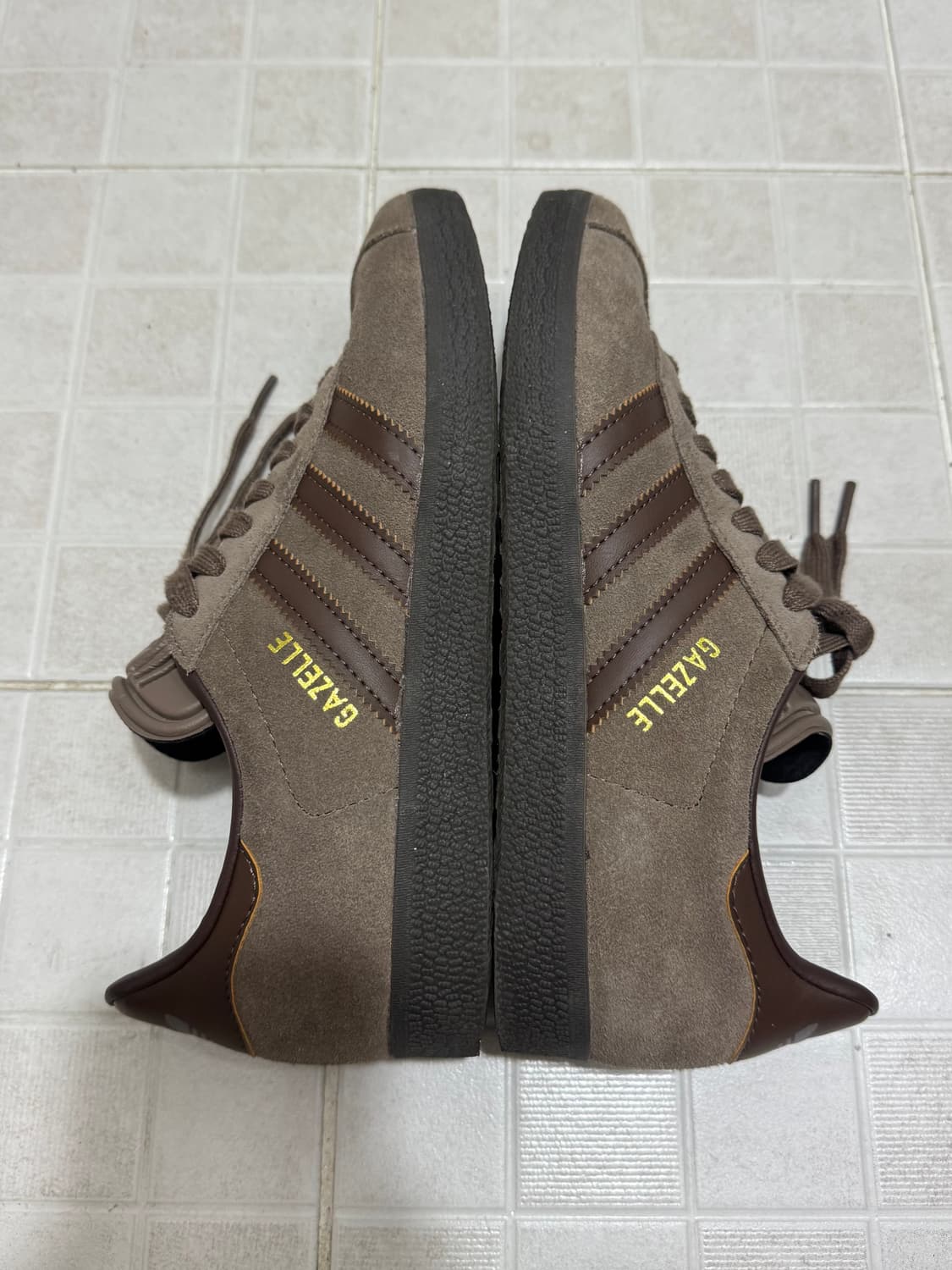 [230] 아디다스(adidas) 가젤 어스 스트라타 브라운 검 상품이미지3