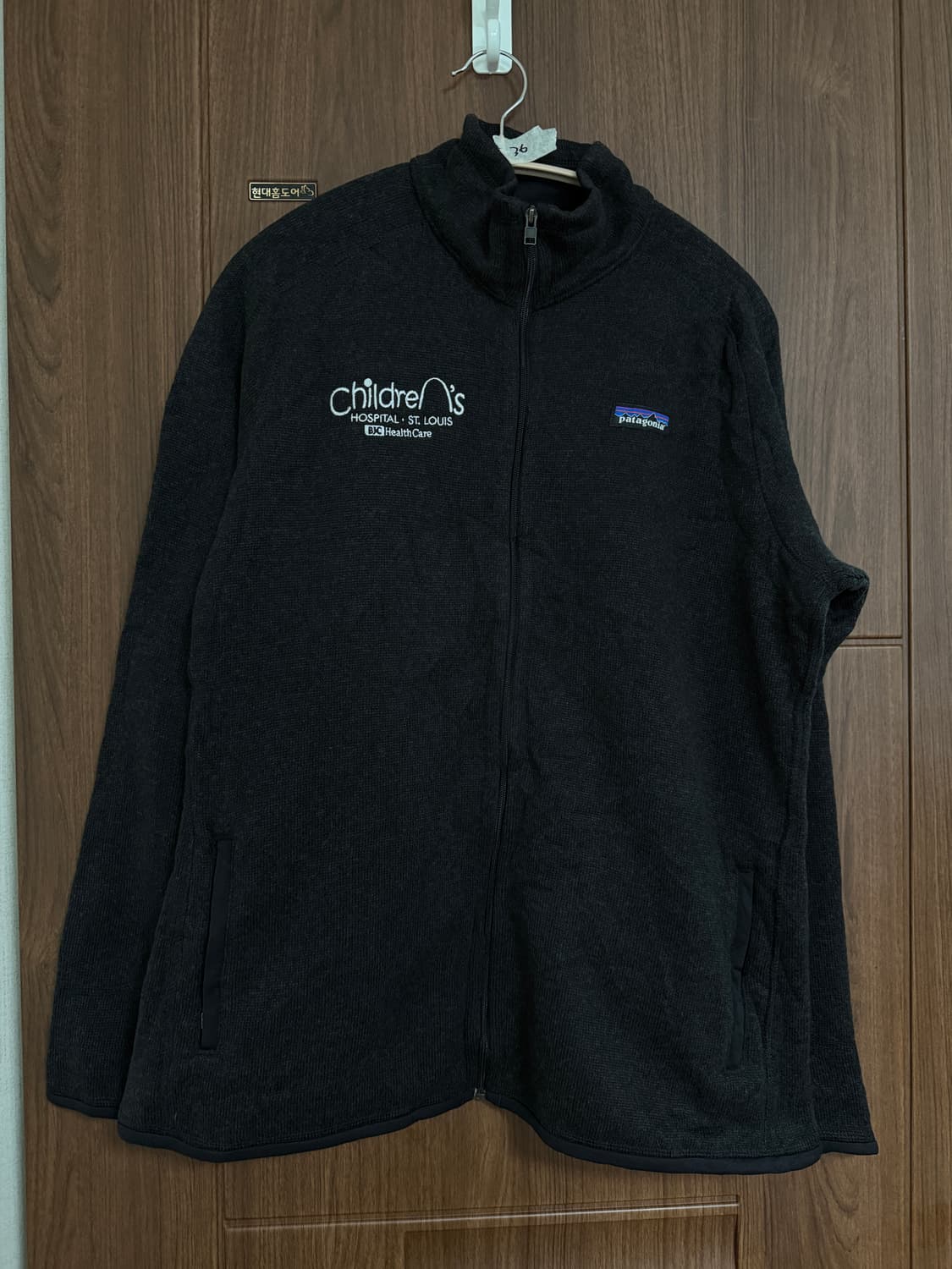 파타고니아 신칠라 후리스 반집업 블랙L 상품이미지2