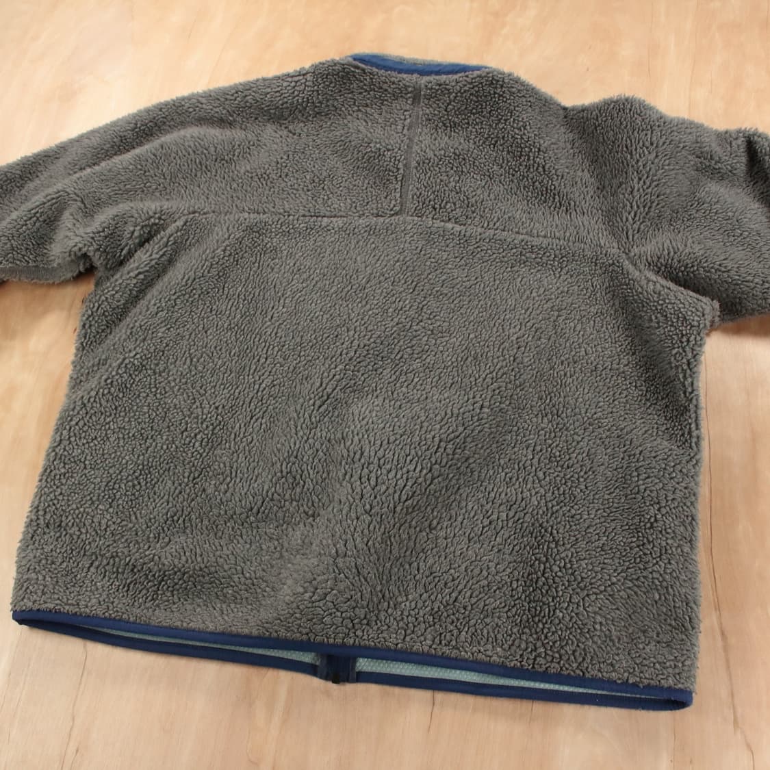 파타고니아 클래식 레트로-X 플리스 자켓 라이트 그레이 상품이미지5