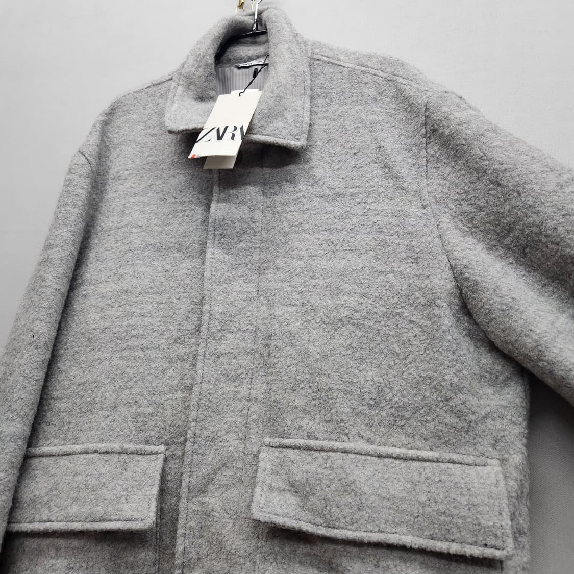 새상품급 자라 ZARA 그레이 부클 자켓 L(XL) 상품이미지3