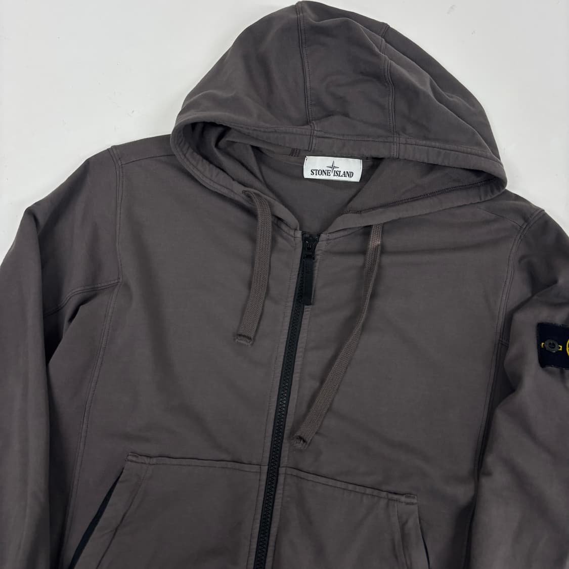 스톤아일랜드 19fw 후드집업 상품이미지5