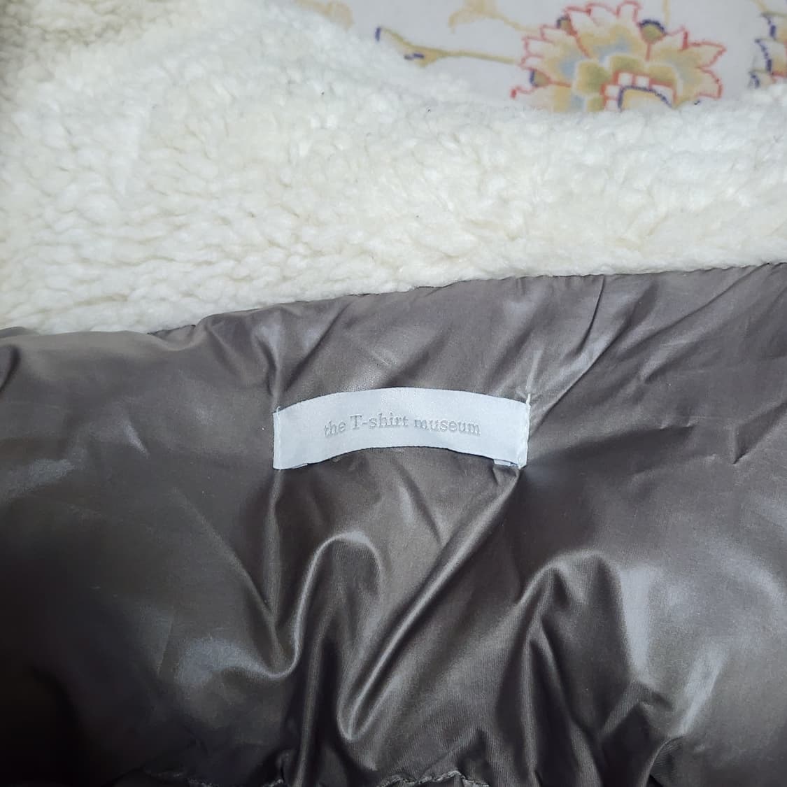 더티셔츠뮤지엄 더티뮤 덕다운 울 코트 패딩
L 상품이미지5