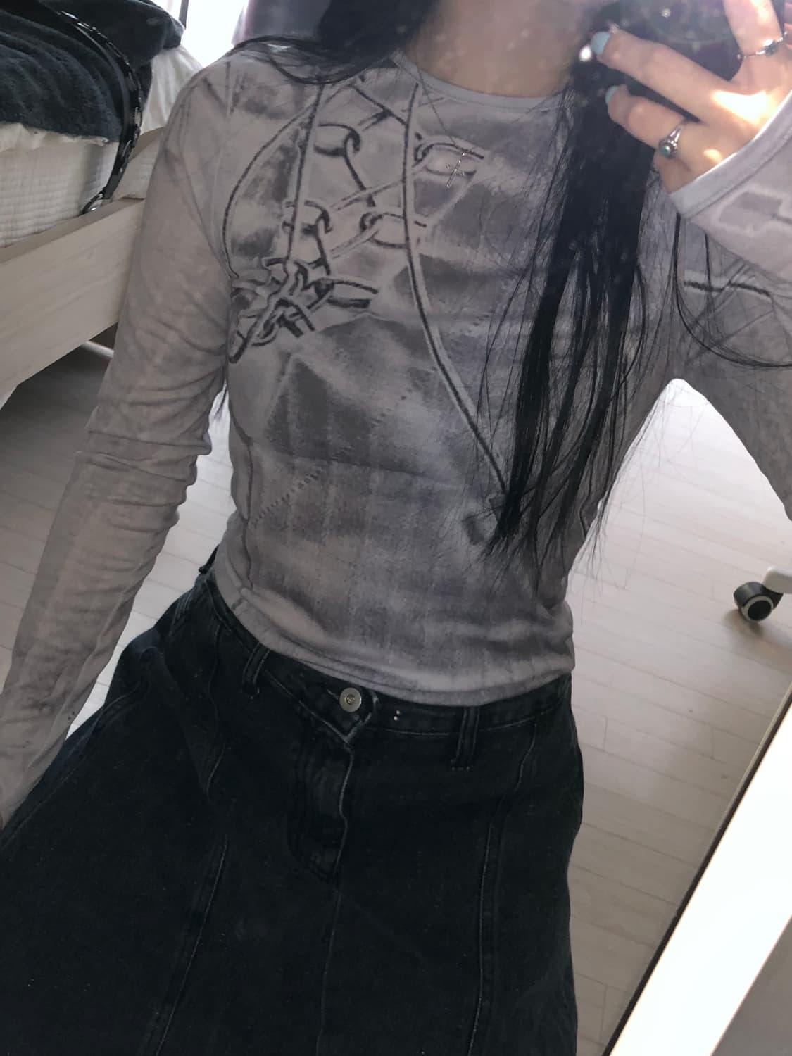 본네 CHI-E GRAPHIC TOP GRAY 상품이미지5