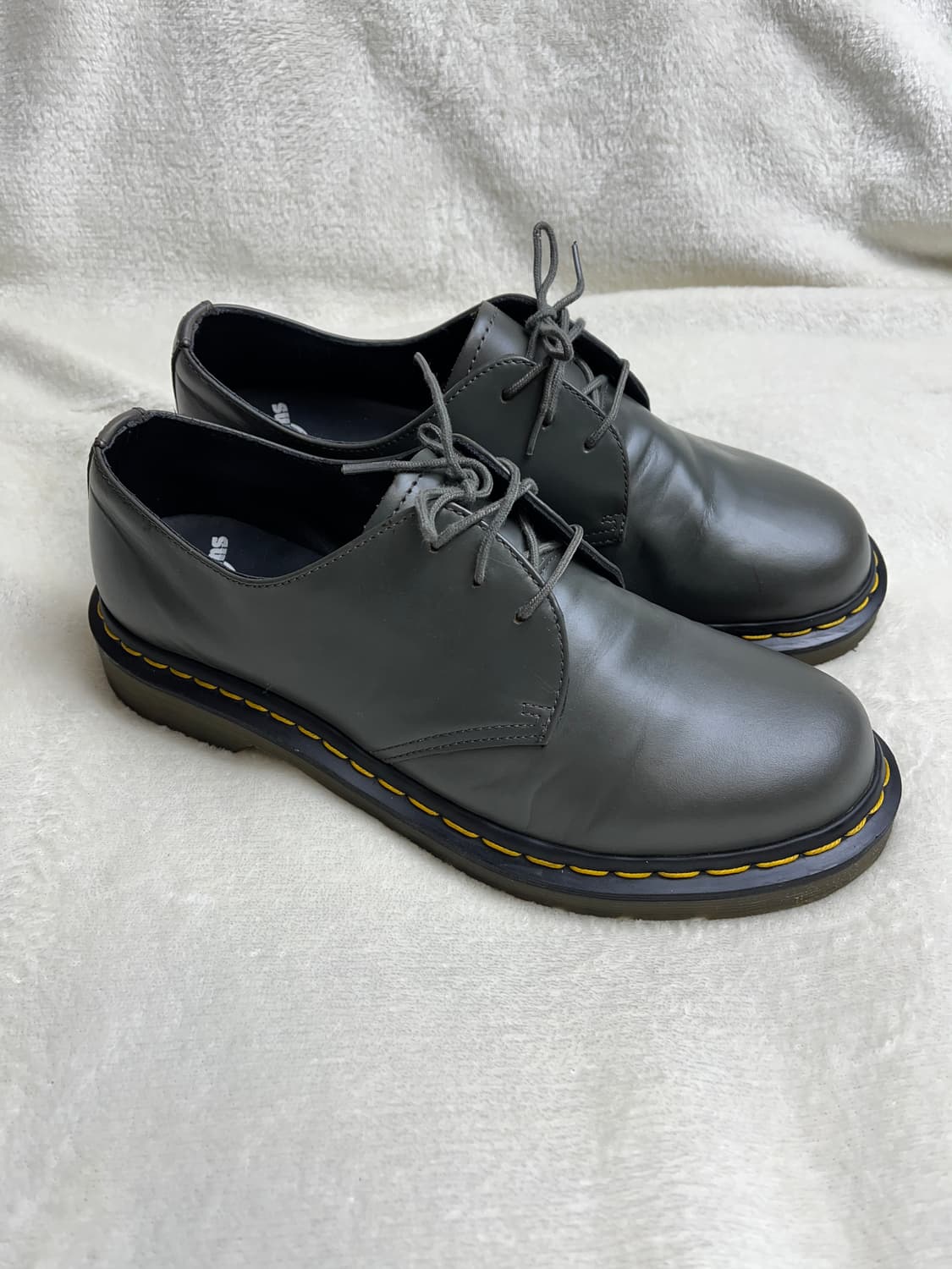 [42] 닫터마틴 1461 3홀 스무스 || 270-275 (그레이) 상품이미지1