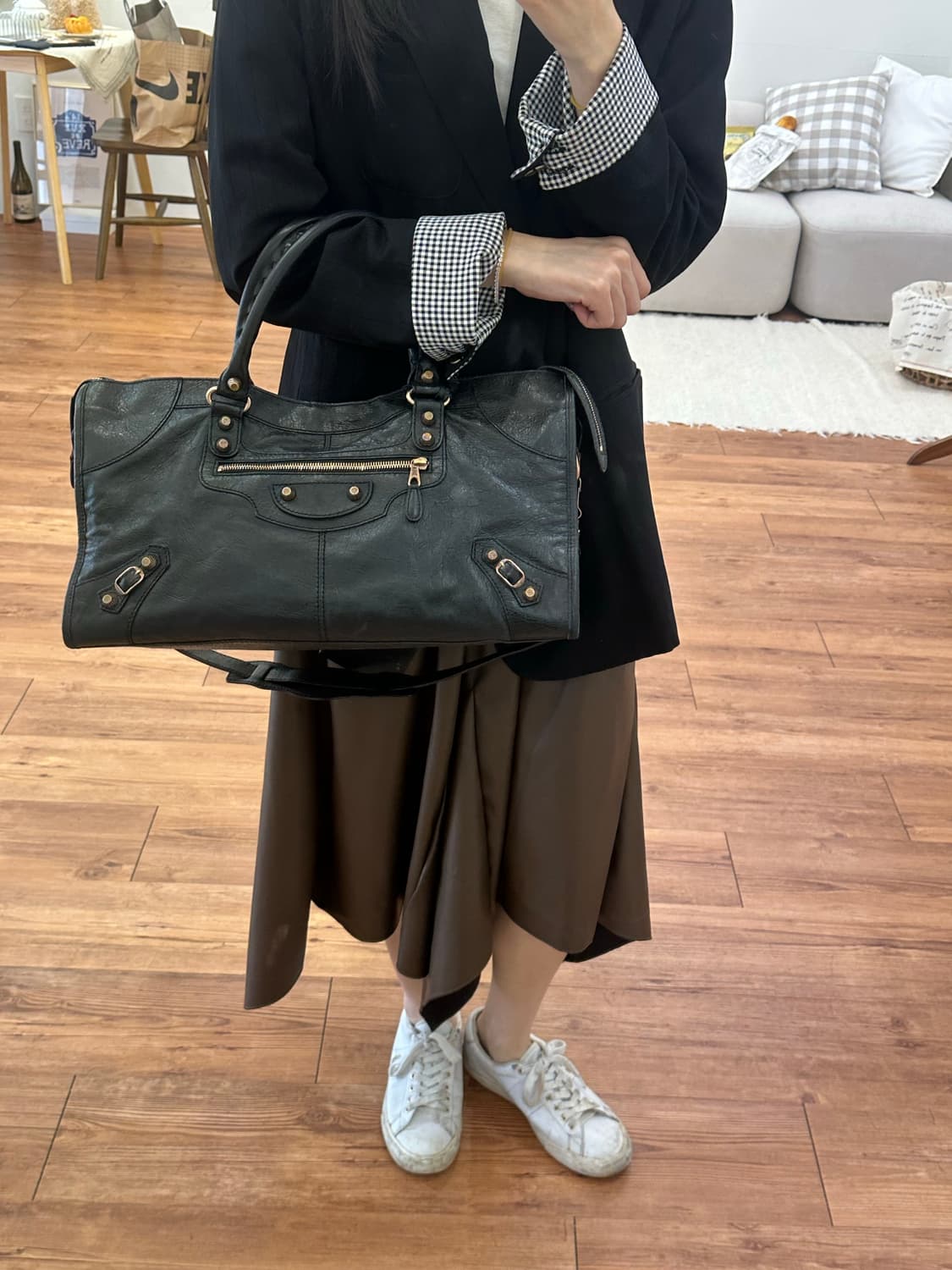 [A+ 정품] 발렌시아가 시티 모터백 파트타임 블랙 상품이미지5
