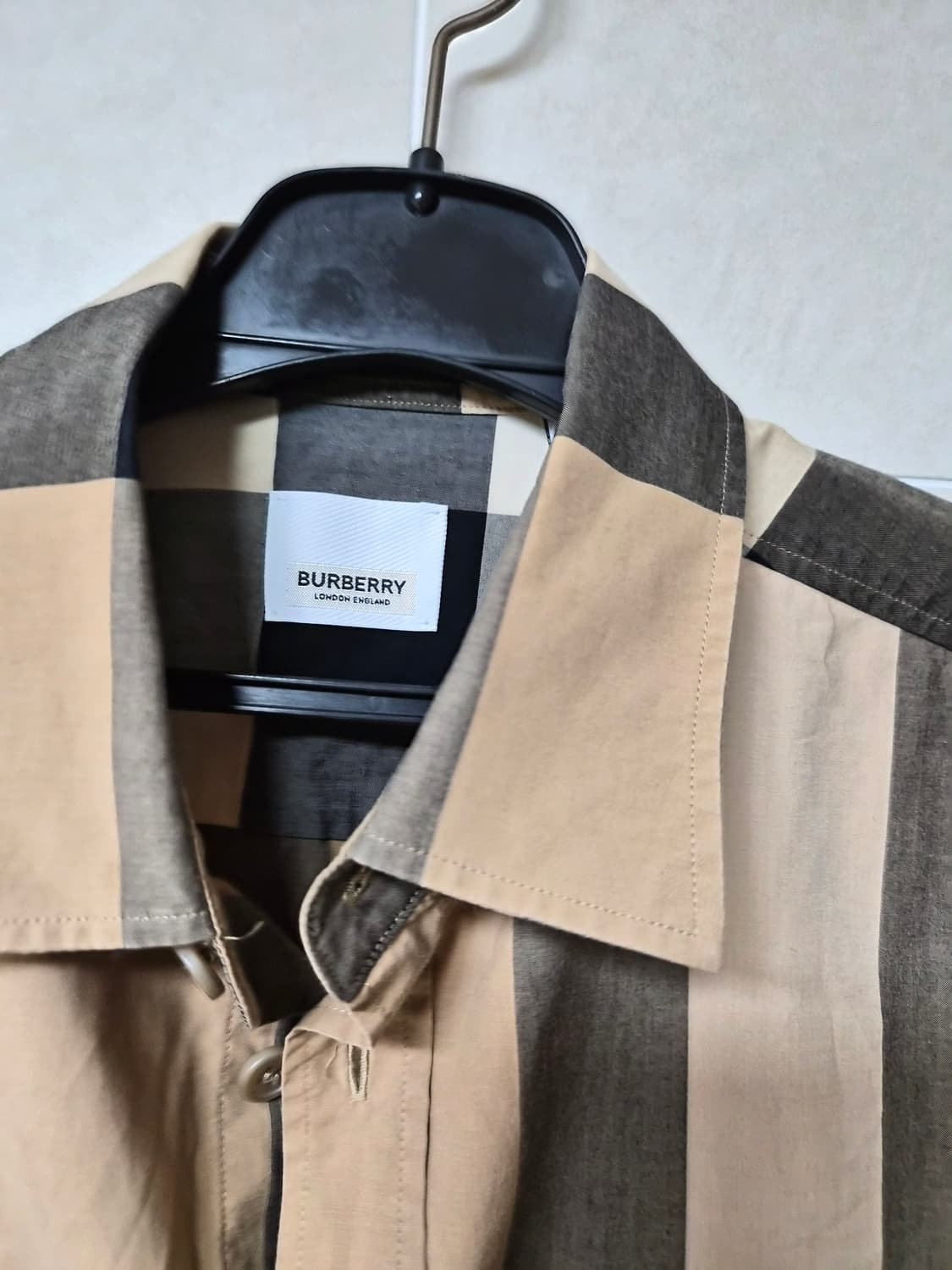 버버리정품 남성티셔츠 100 상품이미지2