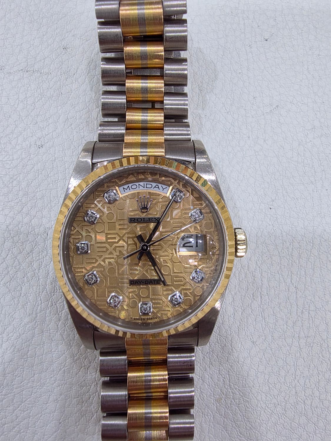 롤렉스 데이데이트 금통 다이아 시계 정품 상품이미지2