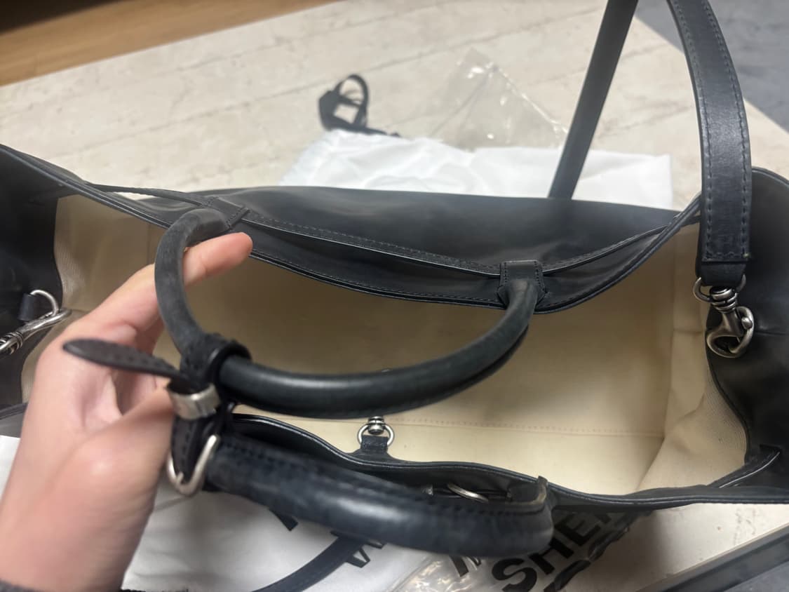 마지셔우드 GRANDMA USED BAG 네이비 신상품! 정가 398,0 상품이미지9