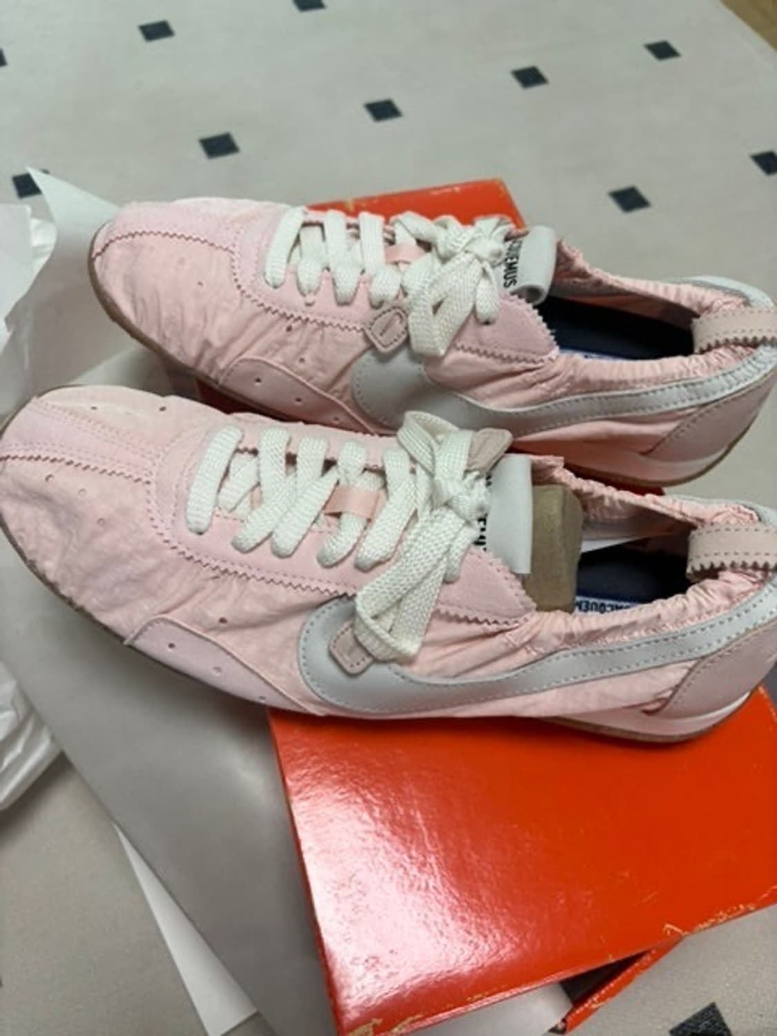 나이키x자크뮈스 문슈 핑크 275 42.5 상품이미지1