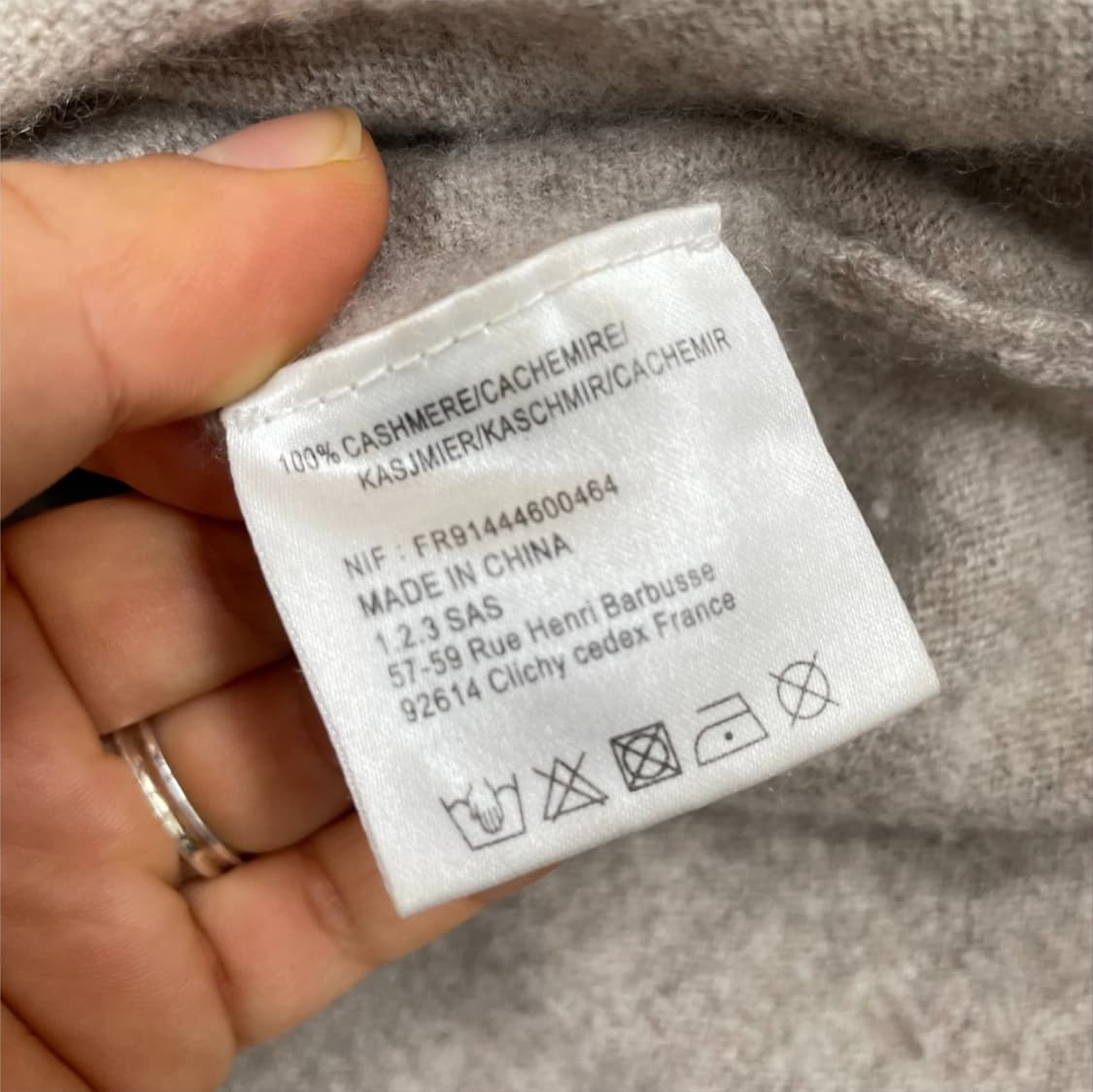 Maison123 베이지 캐시미어100 브이넥 니트 42/44  상품이미지3