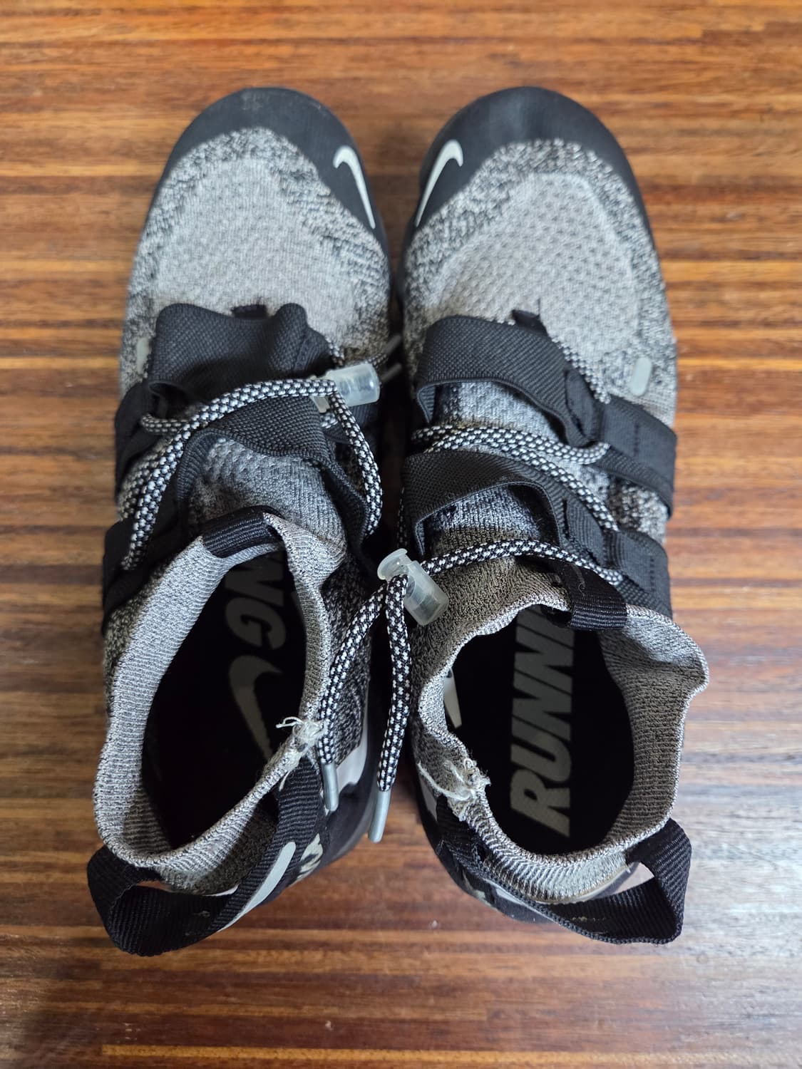 나이키 에어 베이퍼맥스 유틸리티 문 파티클 270 상품이미지2