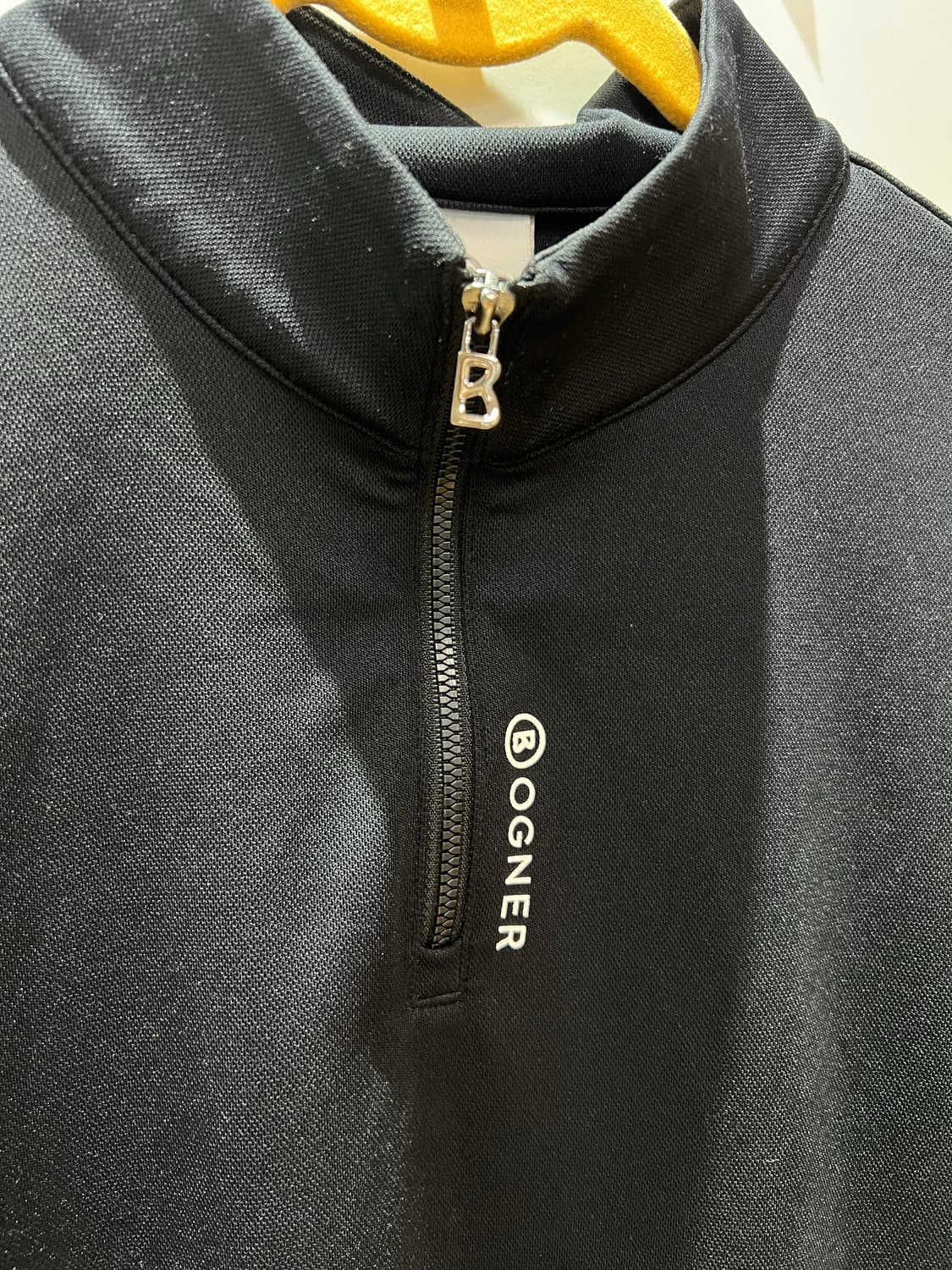 Bogner(보그너) 여성용 하프 집업 티셔츠 (골프웨어 라인) 상품이미지3