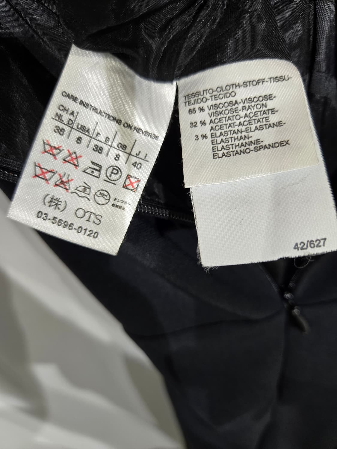 막스마라 블랙 리본 장식 슬리브리스 원피스 상품이미지6
