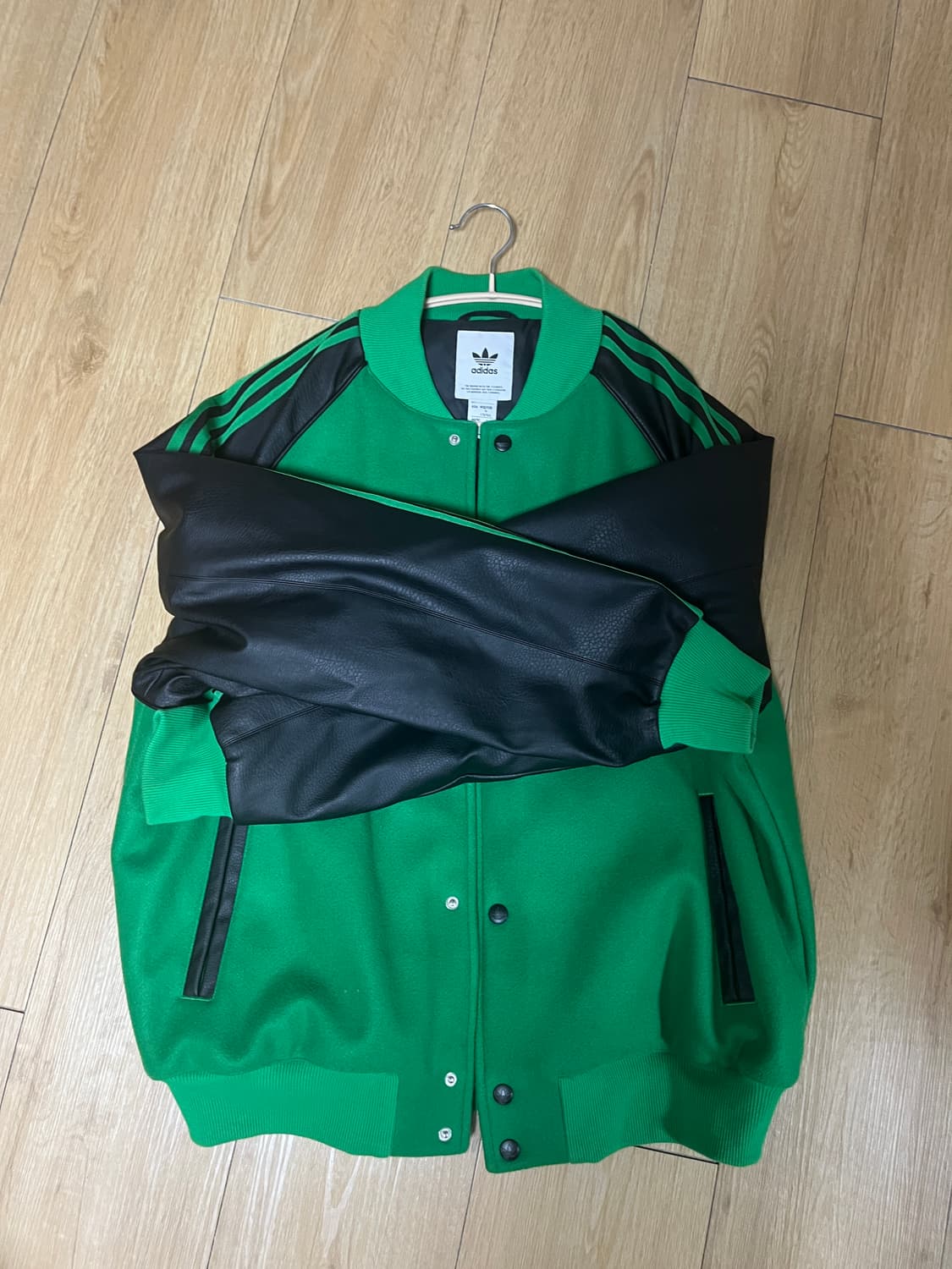 아디다스 봄버자켓 상품이미지3