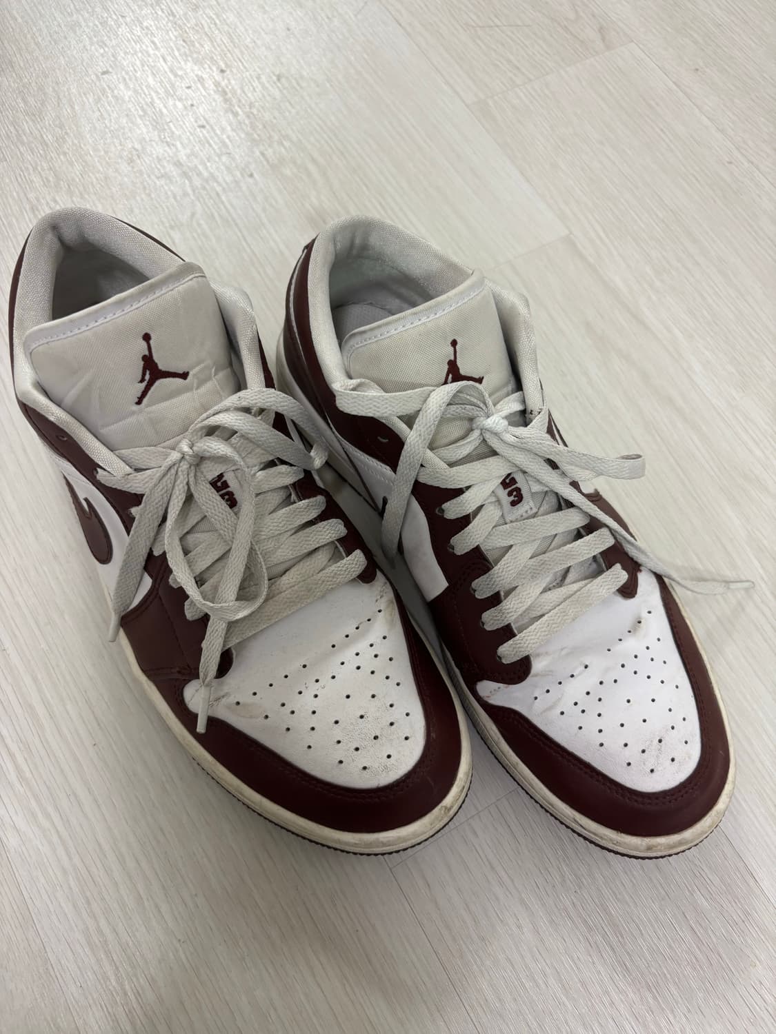 나이키 에어 조던 1 로우 브론즈 이클립스 상품이미지1