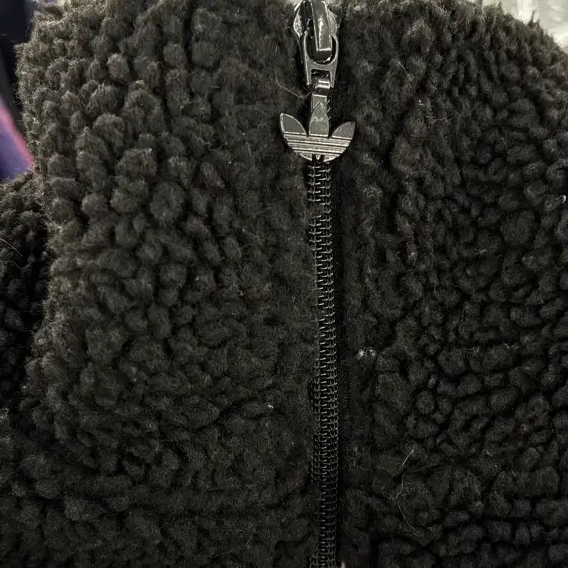 Adidas sherpa jacket black L 상품이미지8