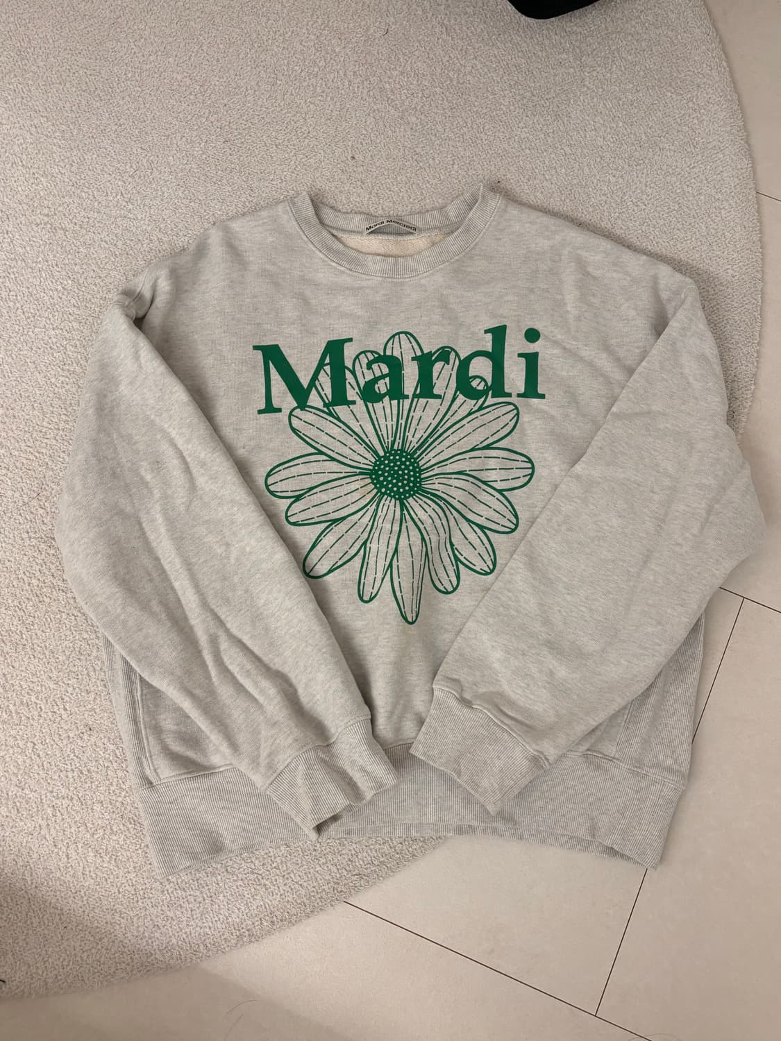 마르디메크르디 맨투맨 상품이미지1