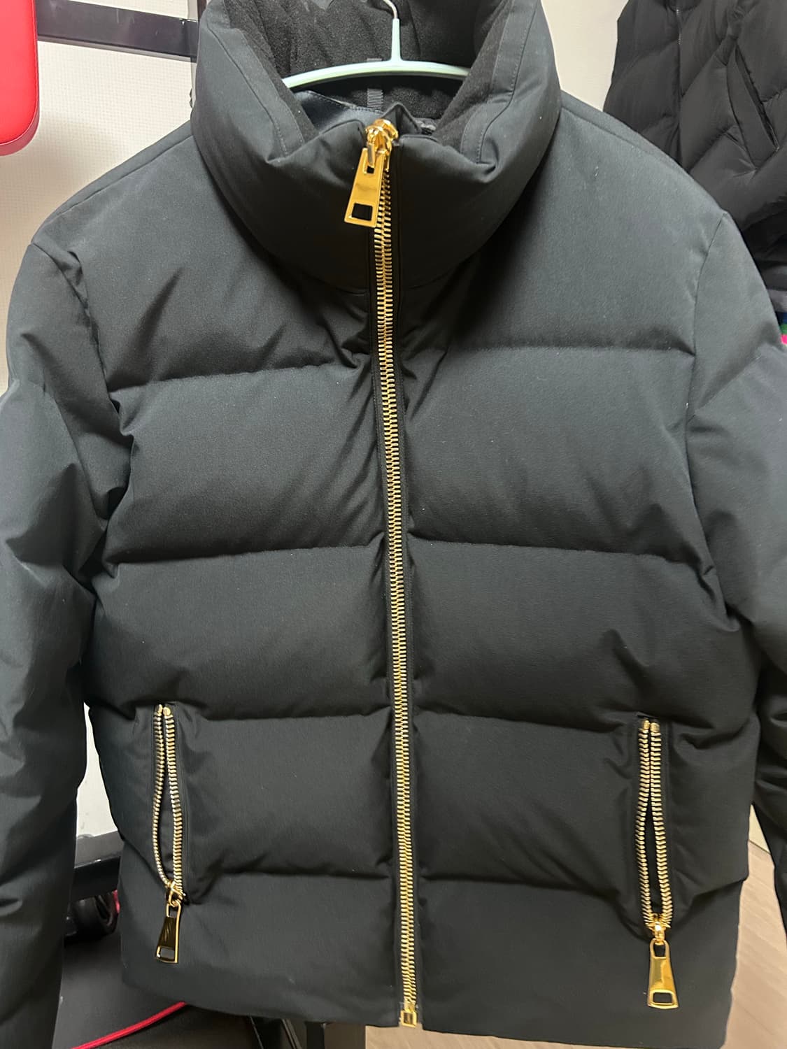 스노우피크 패딩 일본 한정판모델 블랙버클패딩 상품이미지1