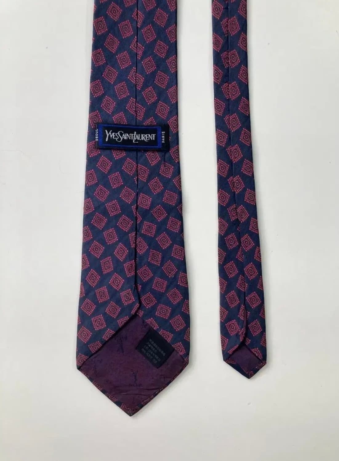 입생로랑 넥타이 상품이미지2