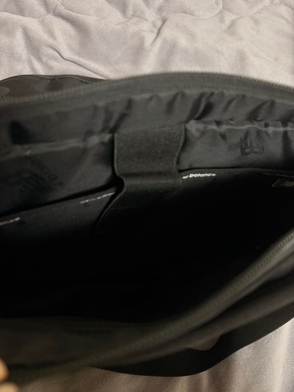 뉴발란스 메신저 크로스 백팩 상품이미지3