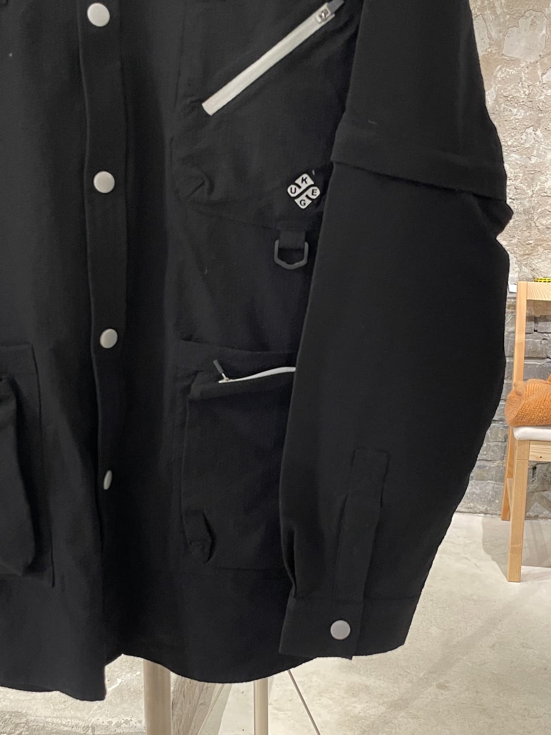 kama 블랙 디테쳐블 슬리브 시어서커 셔츠 상품이미지5