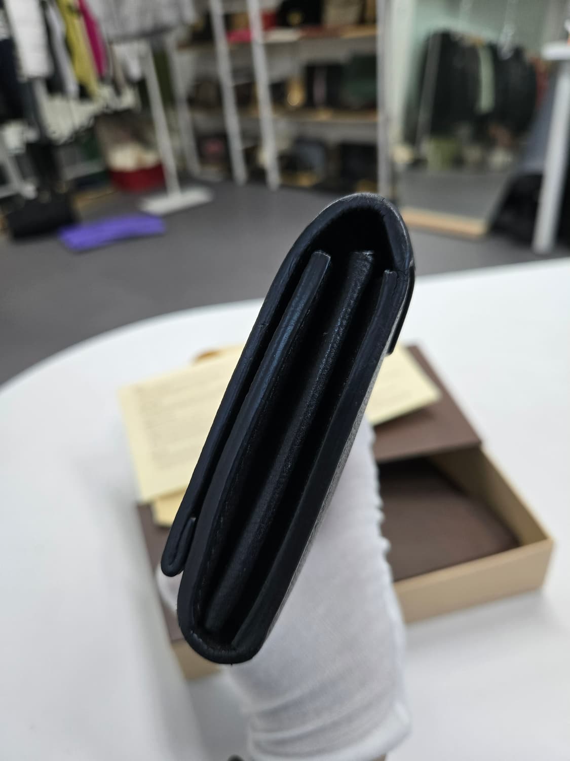 [50%할인] 루이비통 락미 장지갑 상품이미지4