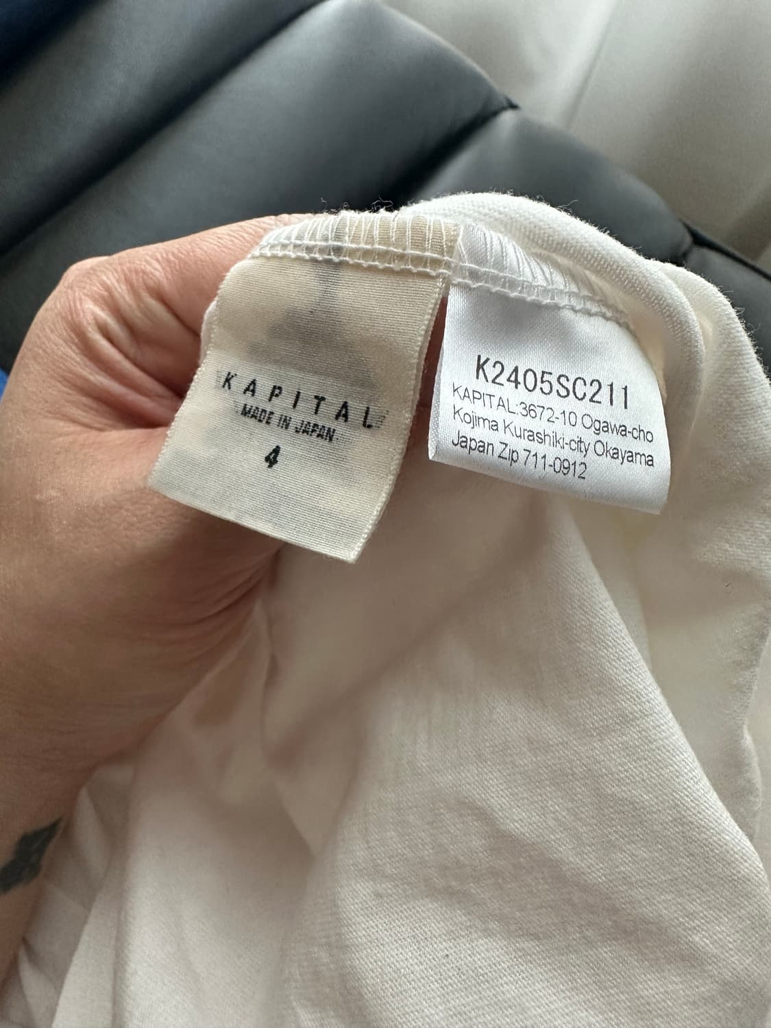 캐피탈 20 저지 브이넥 링거 티셔츠 럭키 배터리 백 화이트 상품이미지4