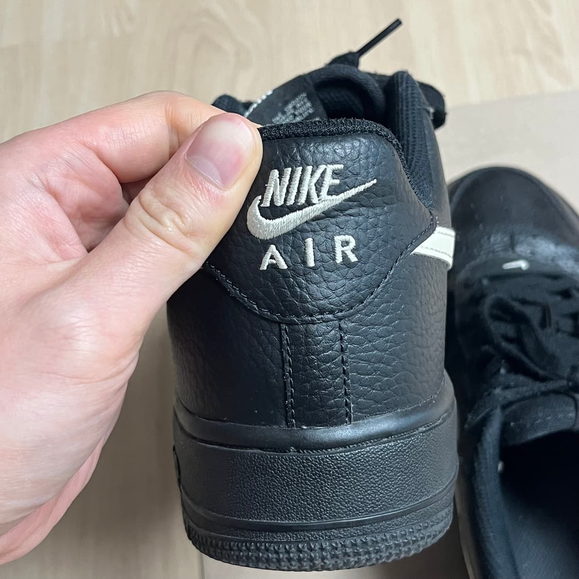 [280] 2017 나이키 에어포스1 블랙 상품이미지9
